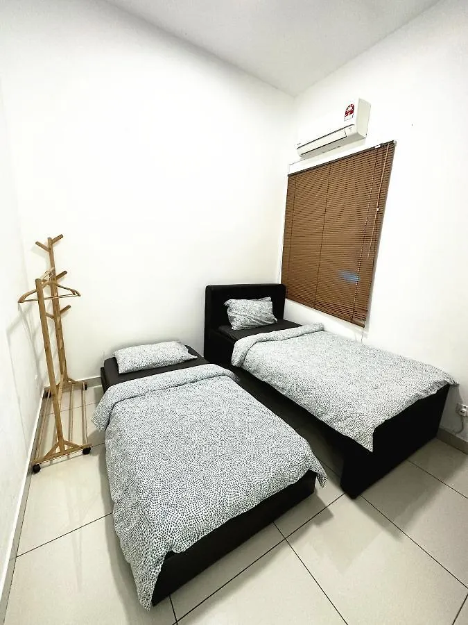 Willa ●Stg12●3-Storey●Private House●2Step Access Garden● Bayan Lepas Malezja
