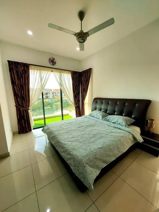 ●Stg12●3-Storey●Private House●2Step Access Garden● Bayan Lepas Villa